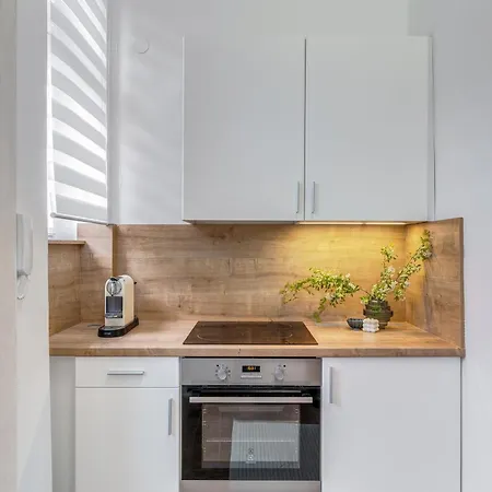 Szekely Bertalan * Budapeşte